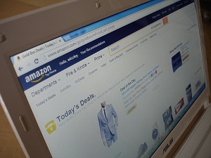 Survey finds amount of heavy online shoppers is increasing